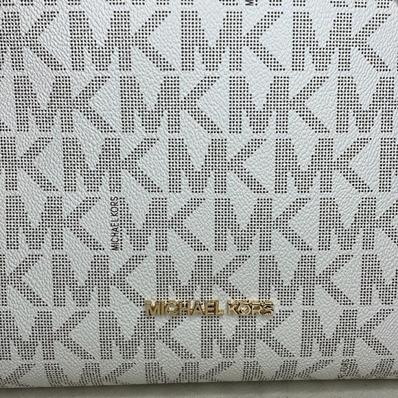 Michael Kors Med WALSH multifunction Tote Vanilla Lugg NWTs $300 MK - Picture 3 of 9
